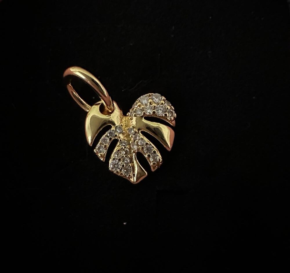 New Authentic PANDORA Gold Sparkling Monstera Leaf Dangle Charm 763349C01